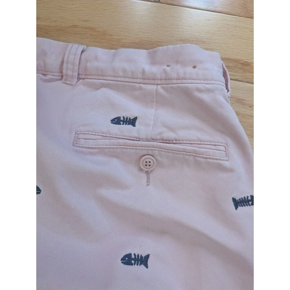 J Crew Shorts Broken In Regular Fit Pink Embroidered Fish Size 34 Chino Cotton